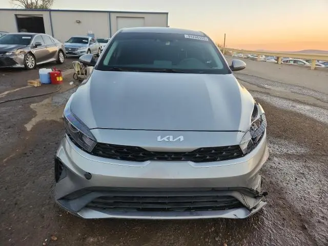 2024 KIA FORTE LX  