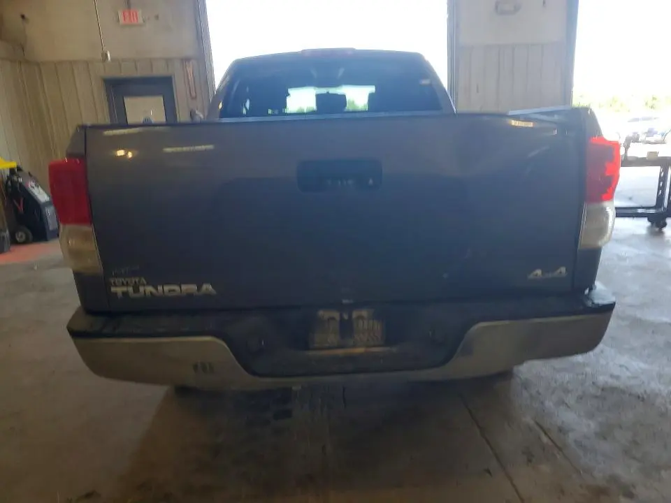 2011 TOYOTA TUNDRA DOUBLE CAB SR5  