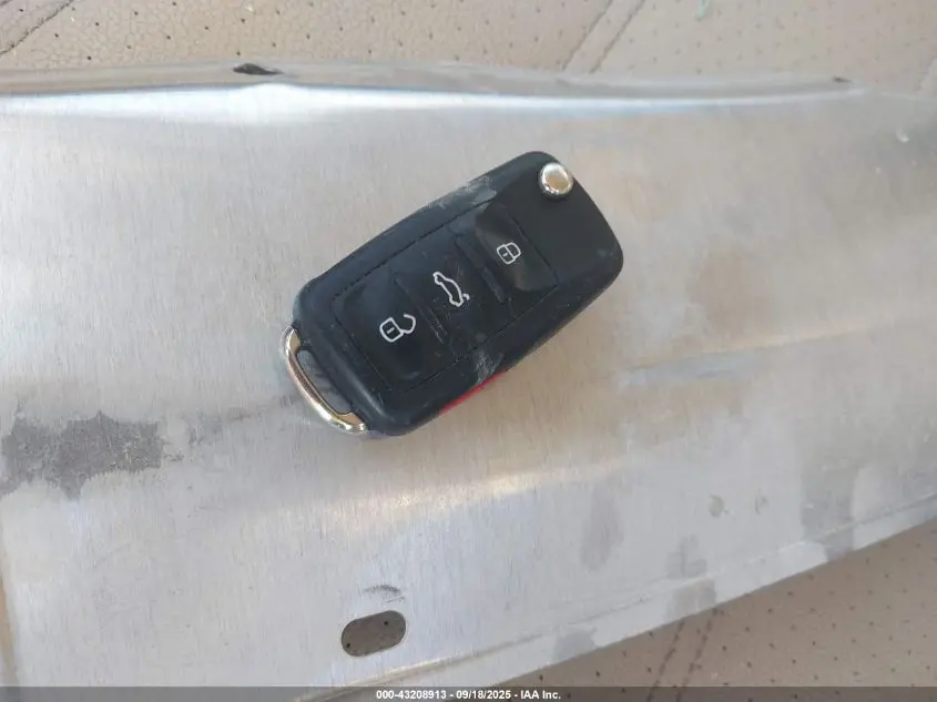 2017 VOLKSWAGEN PASSAT 1.8T SE