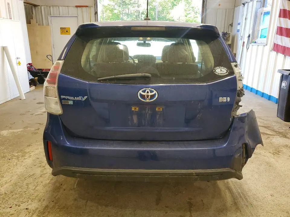 2017 TOYOTA PRIUS V FIVE  