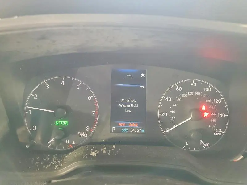 2024 TOYOTA COROLLA CROSS SE  