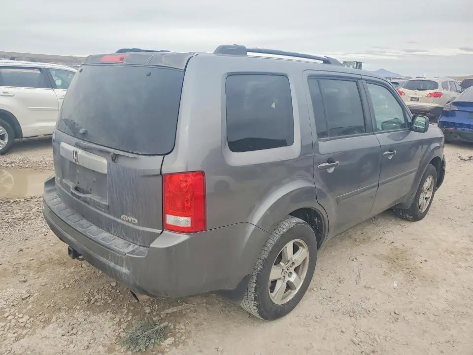 2011 HONDA PILOT EXL  