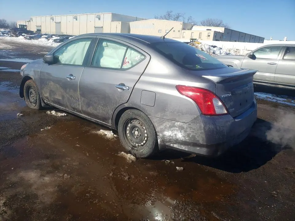 2017 NISSAN VERSA S  