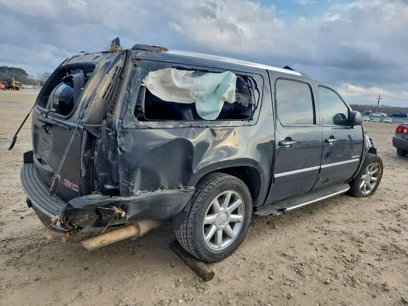 2010 GMC YUKON XL DENALI  