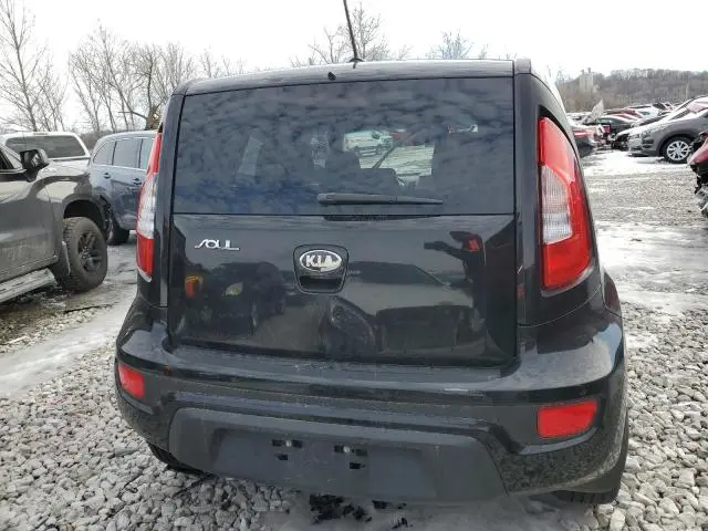2013 KIA SOUL +