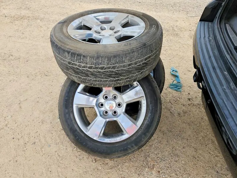 2019 CHEVROLET SUBURBAN C1500 LT  