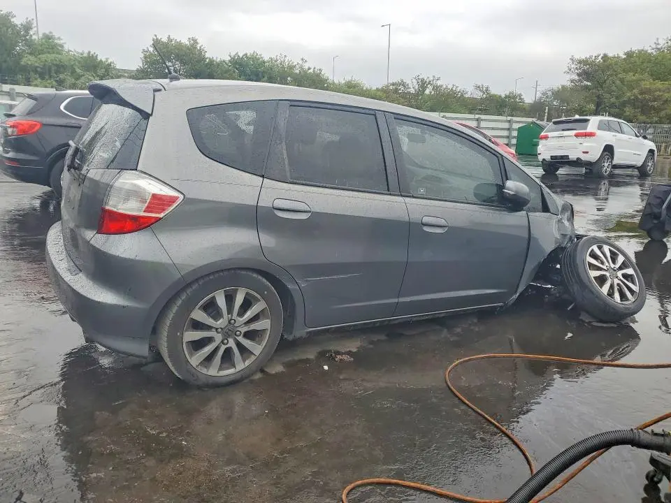 2013 HONDA FIT SPORT  