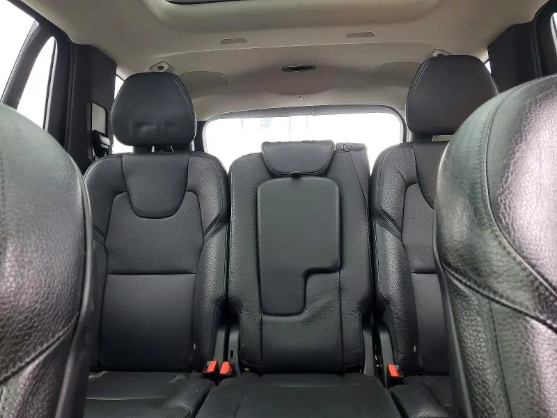2018 VOLVO XC90 T6  