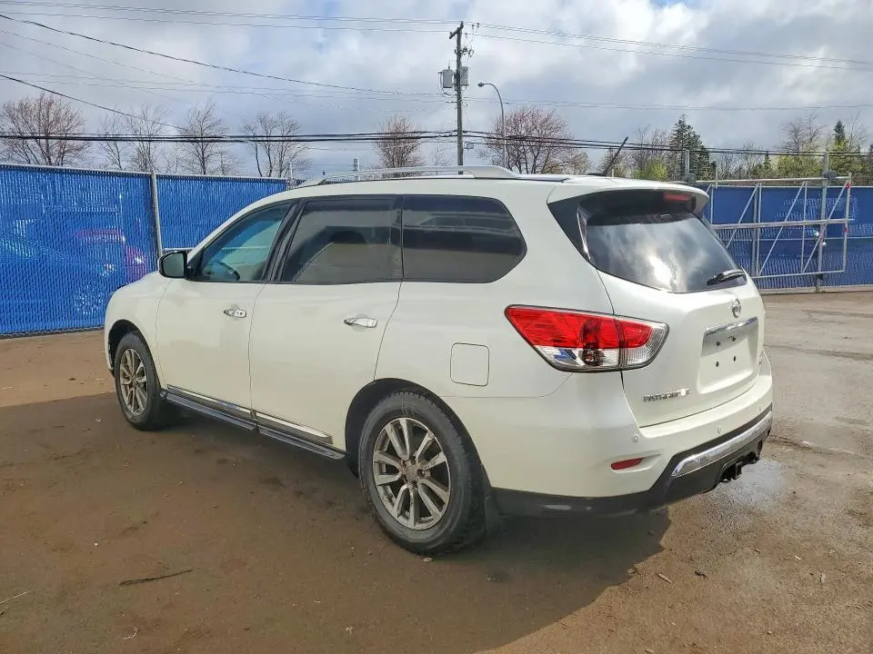 2015 NISSAN PATHFINDER S  