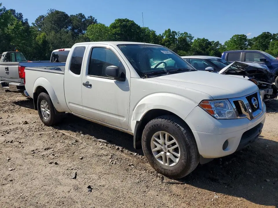 2019 NISSAN FRONTIER SV V6  