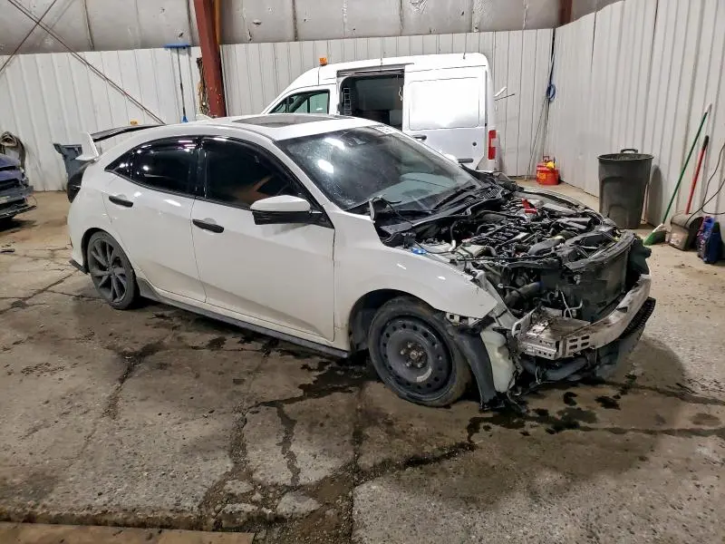 2018 HONDA CIVIC SPORT TOURING  