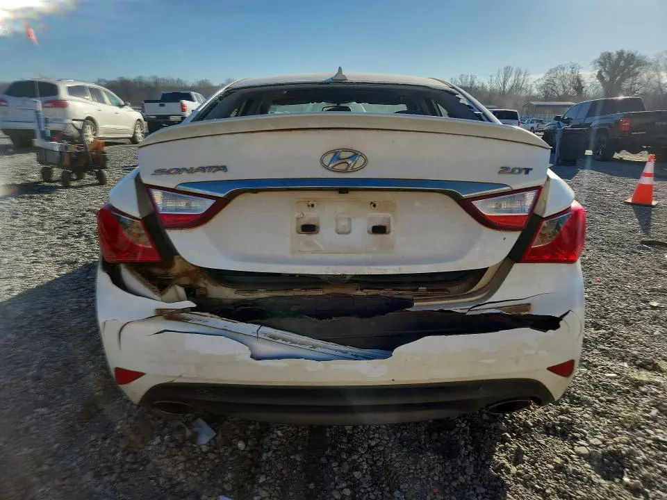 2014 HYUNDAI SONATA SE  