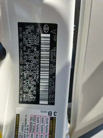 2019 TOYOTA C-HR XLE  