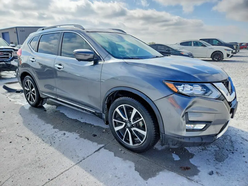 2020 NISSAN ROGUE SL  