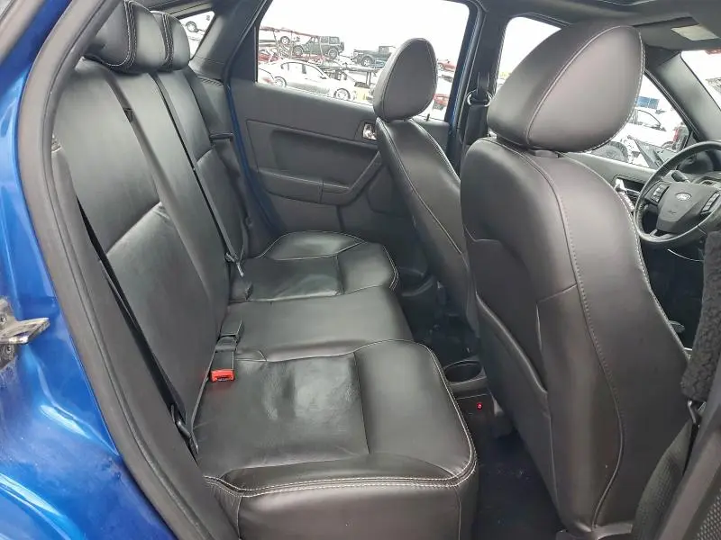 2011 FORD FOCUS SES  