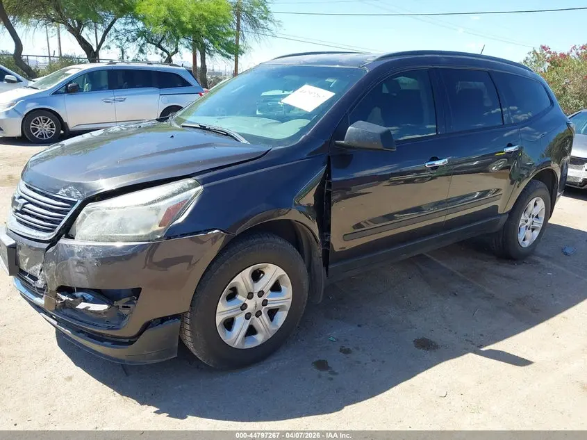 2017 CHEVROLET TRAVERSE LS