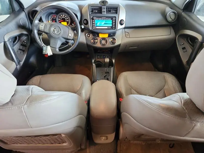 2010 TOYOTA RAV4 LIMITED  