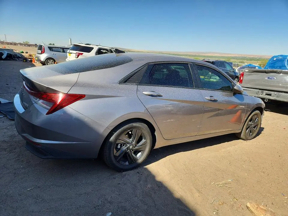 2023 HYUNDAI ELANTRA BLUE  
