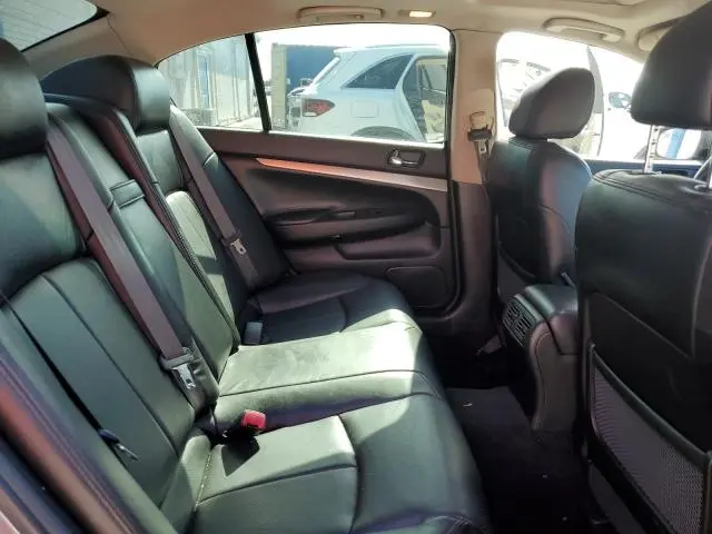 2012 INFINITI G37