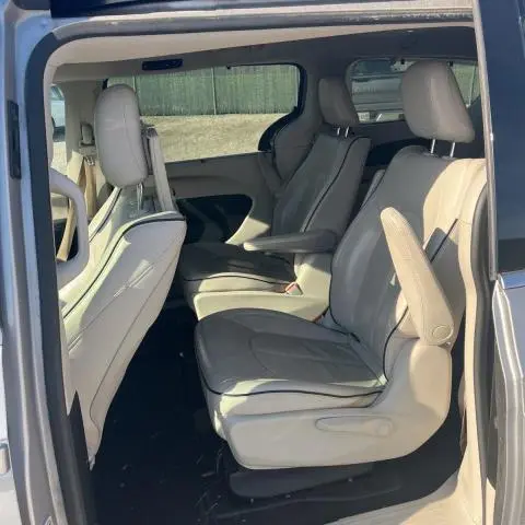 2018 CHRYSLER PACIFICA HYBRID LIMITED  