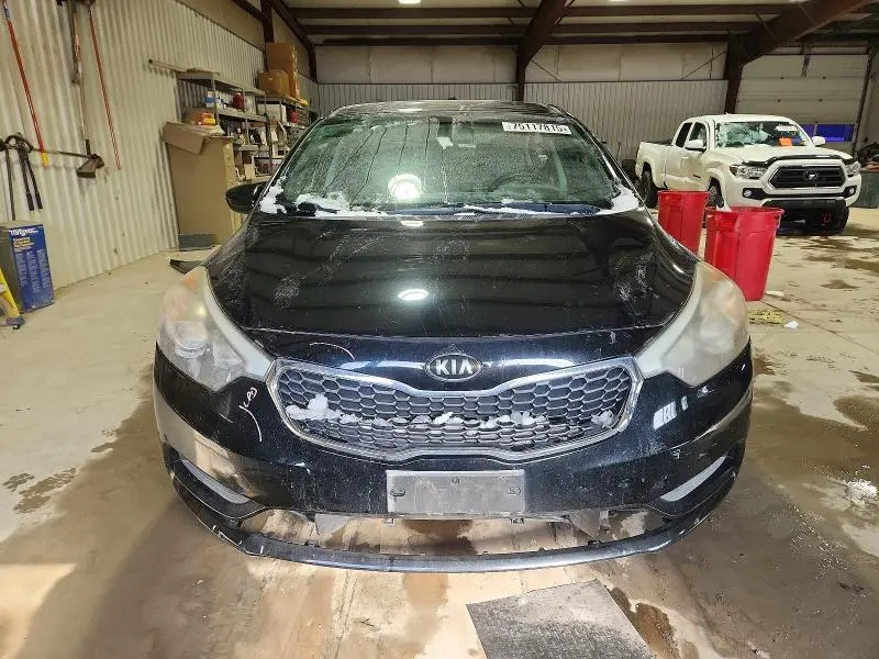 2015 KIA FORTE LX  