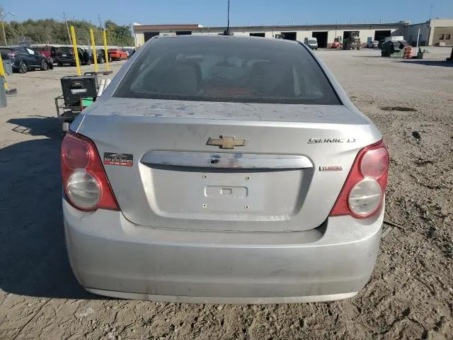 2016 CHEVROLET SONIC LT  