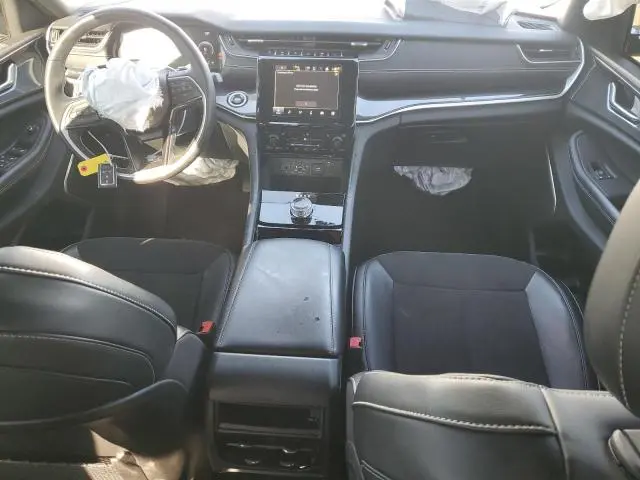 2022 JEEP GRAND CHEROKEE LAREDO  