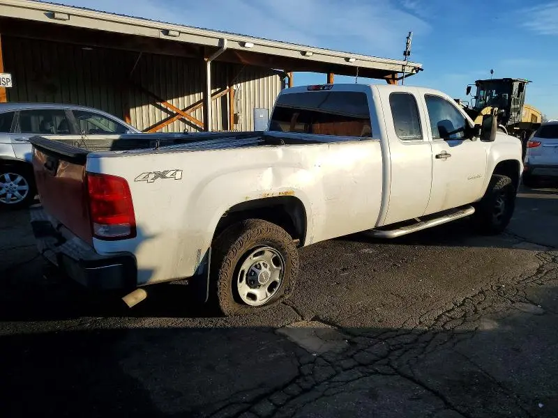 2011 GMC SIERRA K2500 HEAVY DUTY  
