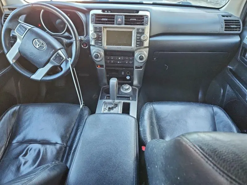 2011 TOYOTA 4RUNNER SR5  