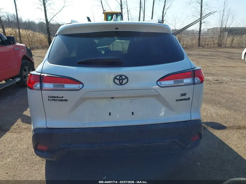 2024 TOYOTA COROLLA CROSS HYBRID SE