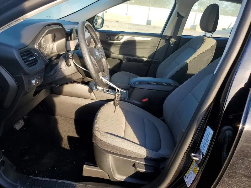 2022 FORD ESCAPE S  