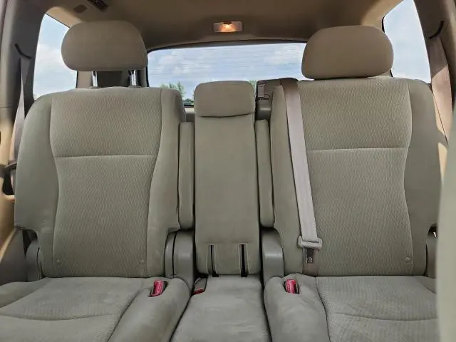 2010 TOYOTA HIGHLANDER   