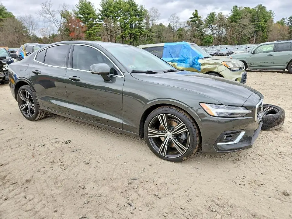 2021 VOLVO S60 T5 INSCRIPTION  