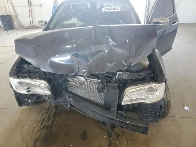 2019 CHRYSLER 300 LIMITED  