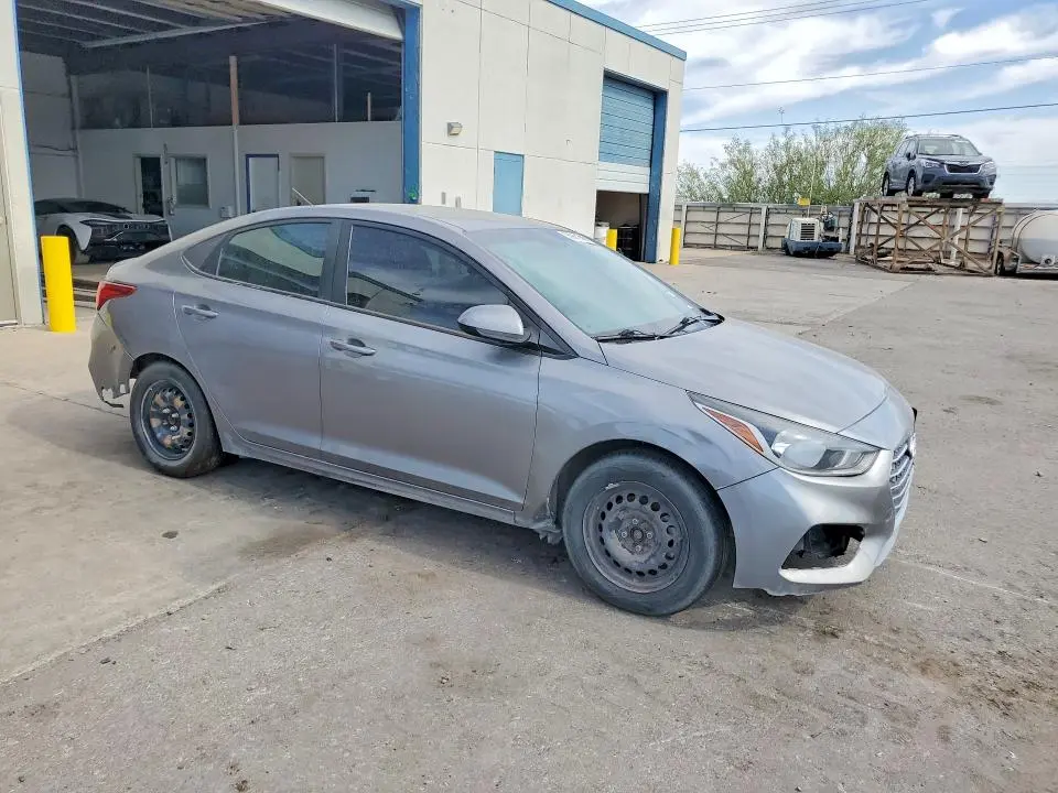 2021 HYUNDAI ACCENT SE  