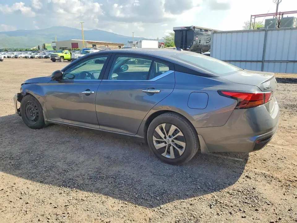 2025 NISSAN ALTIMA S  