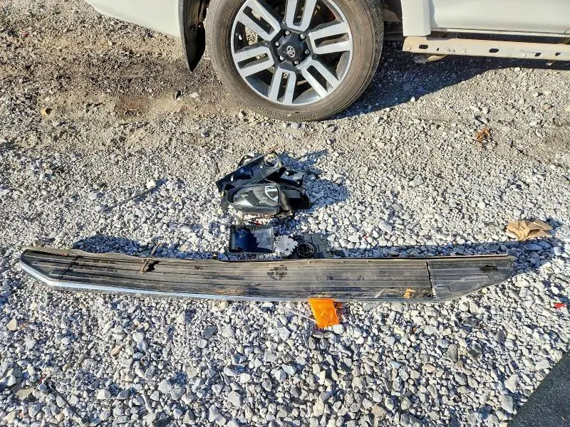 2020 TOYOTA 4RUNNER SR5/SR5 PREMIUM  