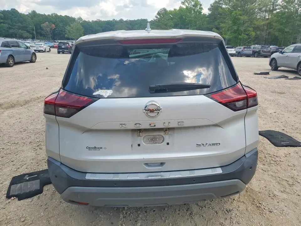 2021 NISSAN ROGUE SV  
