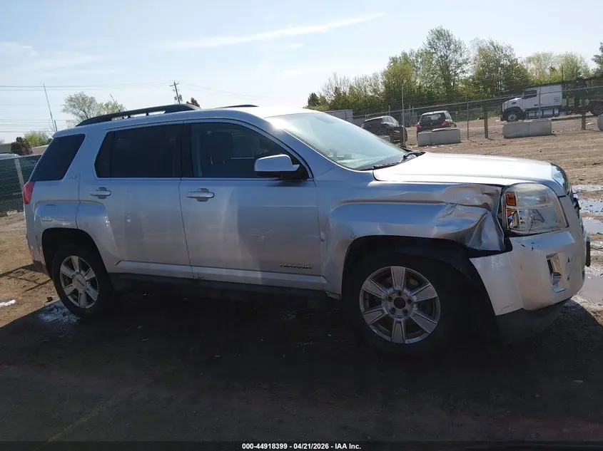 2013 GMC TERRAIN SLE-2