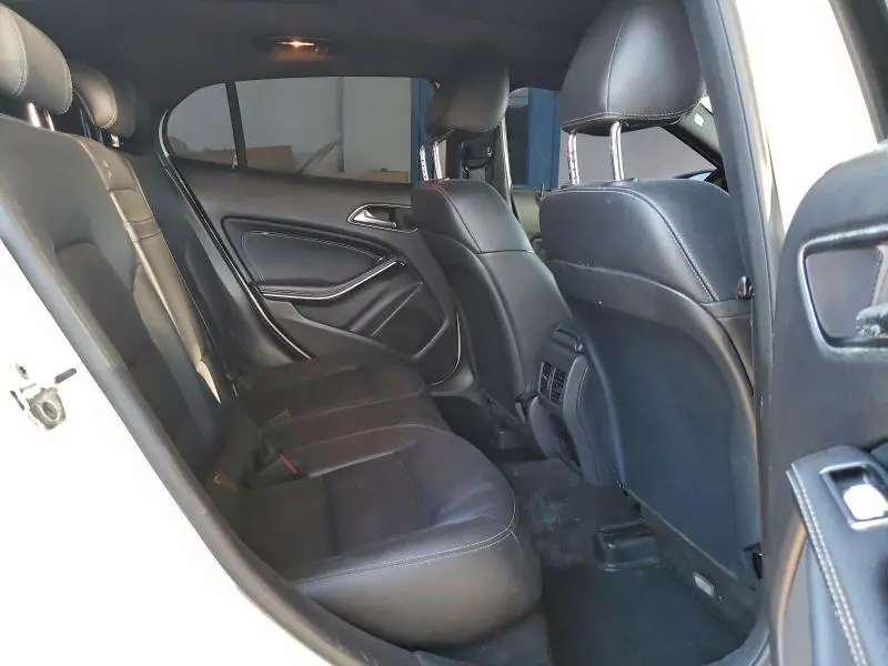 2017 MERCEDES-BENZ GLA 250  