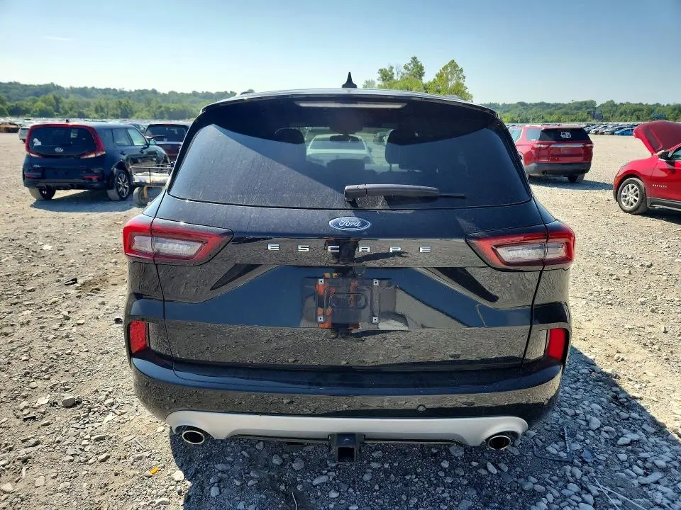 2023 FORD ESCAPE ST LINE  