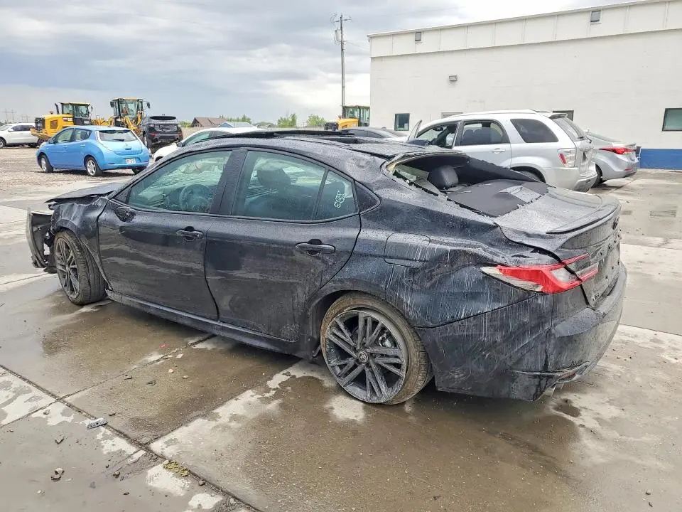 2025 TOYOTA CAMRY XSE  
