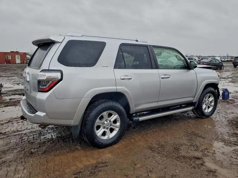 2017 TOYOTA 4RUNNER SR5/SR5 PREMIUM  