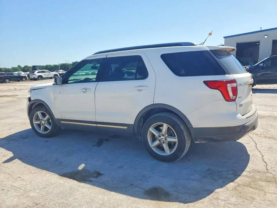 2019 FORD EXPLORER XLT  