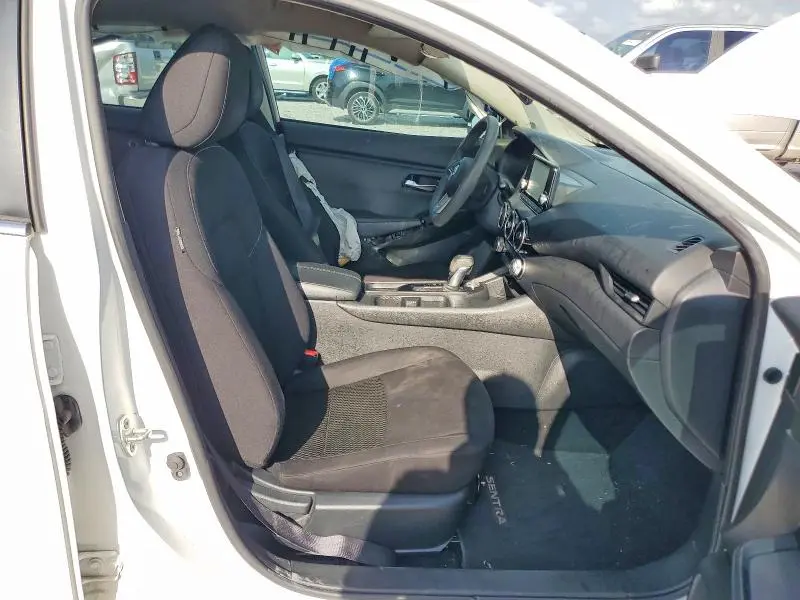 2022 NISSAN SENTRA S  