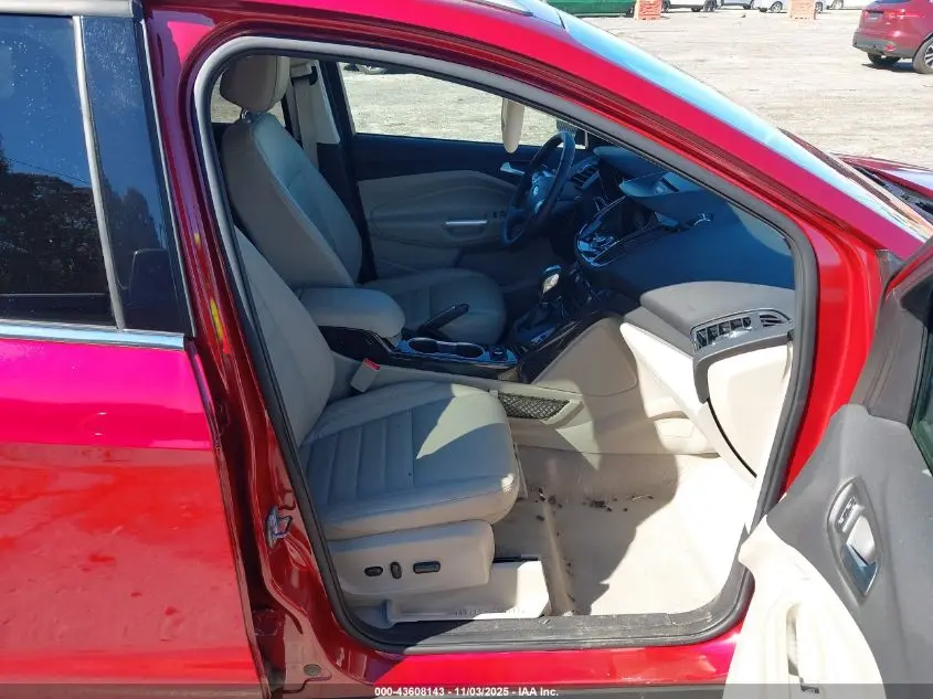 2016 FORD ESCAPE TITANIUM