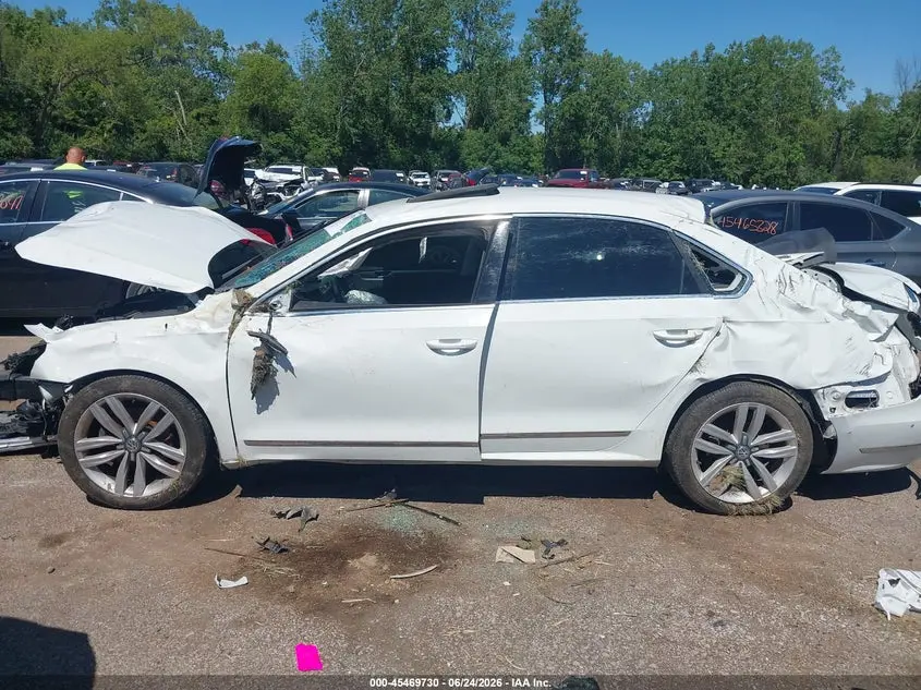 2016 VOLKSWAGEN PASSAT V6 SEL PREMIUM
