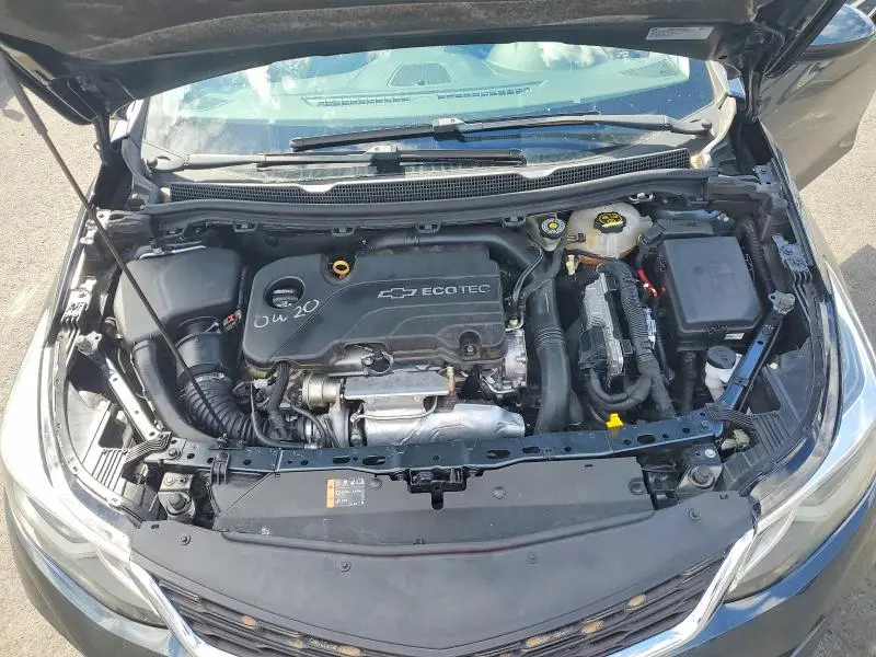 2017 CHEVROLET CRUZE LT  