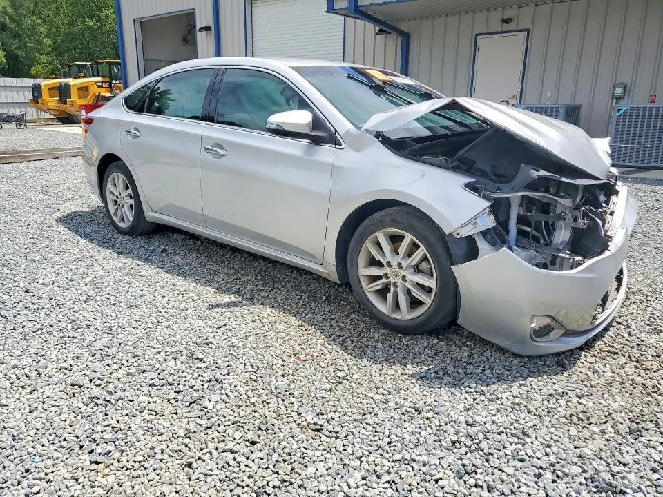 2013 TOYOTA AVALON XLE  