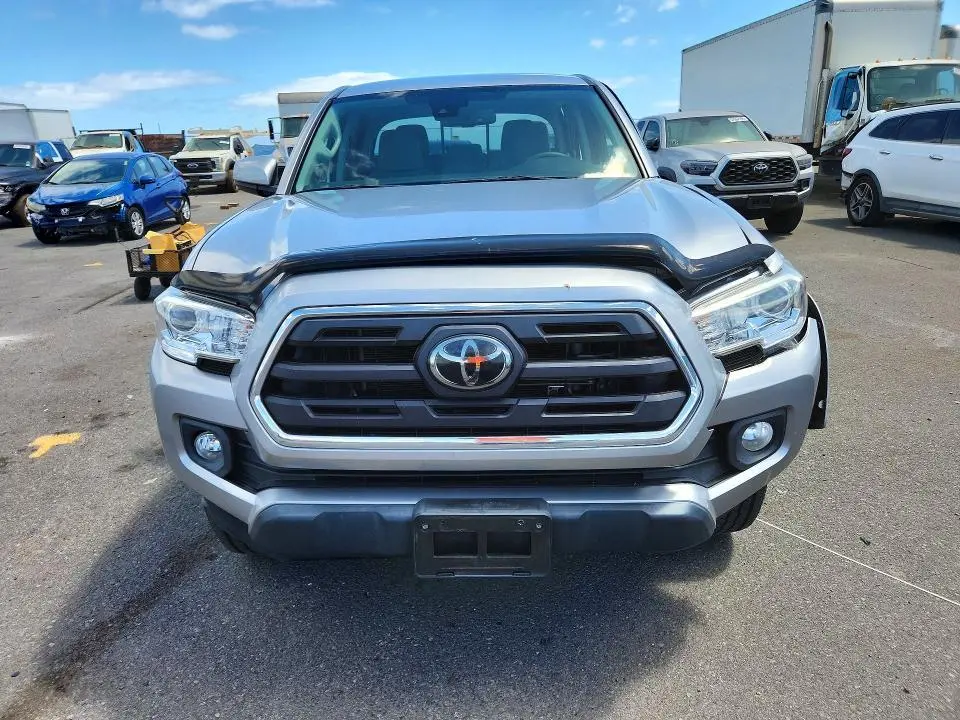 2019 TOYOTA TACOMA SR5 V6  